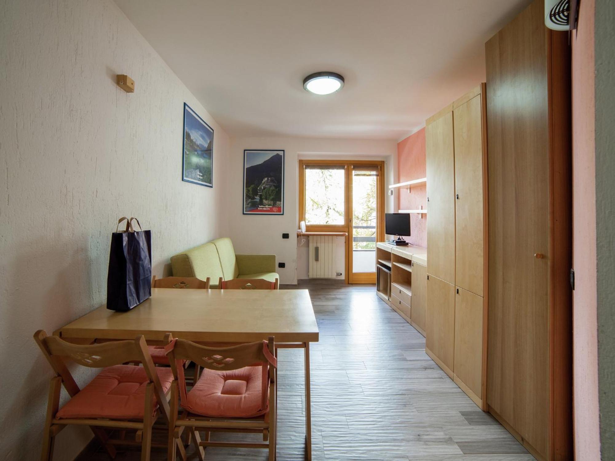 Contemporary Apartment In Breuil Cervinia Near Ski Area מראה חיצוני תמונה